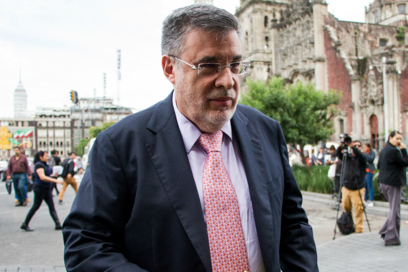 El juez de la causa determinó no vincular a proceso a los abogados presuntamente ligados a Julio Scherer.