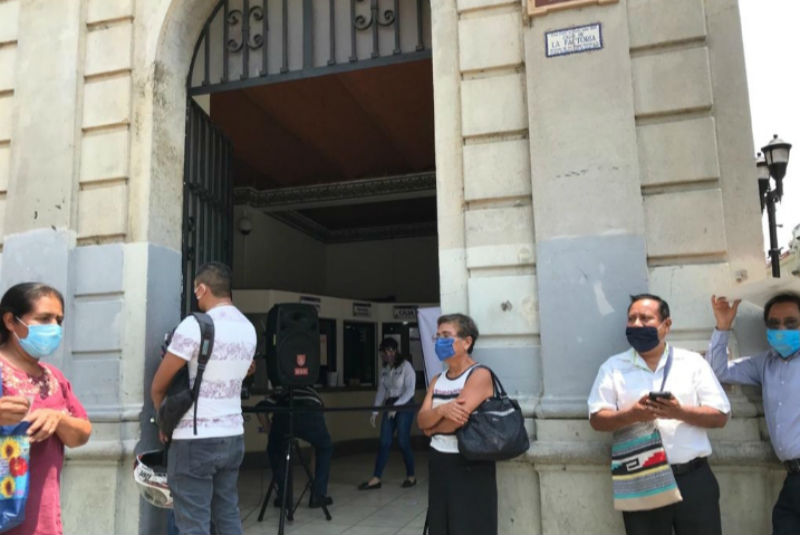 Foto: Archivo. El Inegi reportó que más de un tercio de la población pidió prestado para solventar gastos del hogar.