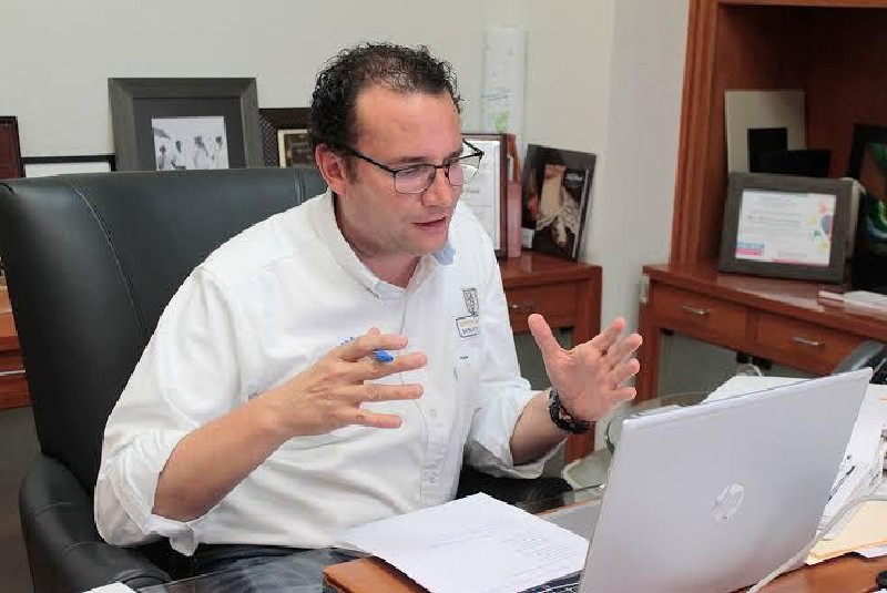 Xavier Nava participa en sector turístico