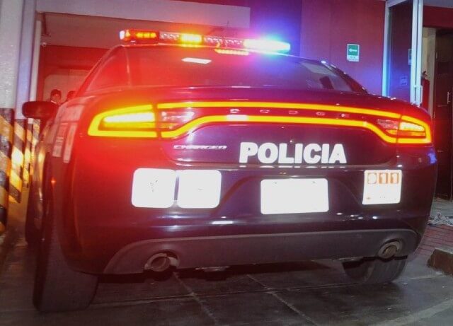 policía