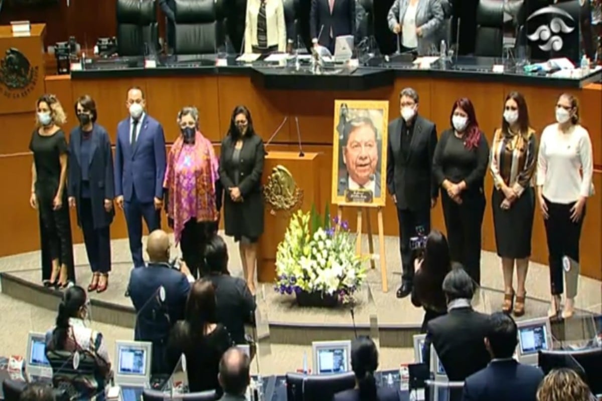 Senado realiza homenaje a senador Joel Molina Ramírez, fallecido por Covid-19