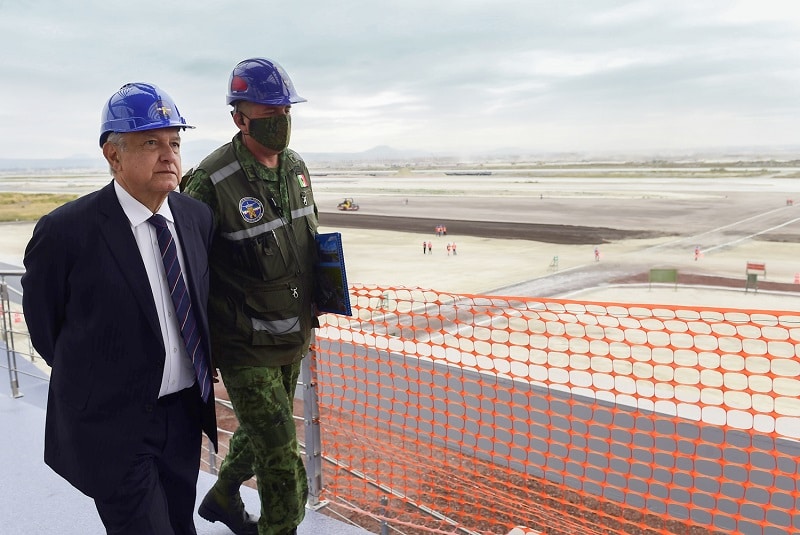 lopez-obrador-mlitares-obra-aeropuerto-felipe-angeles