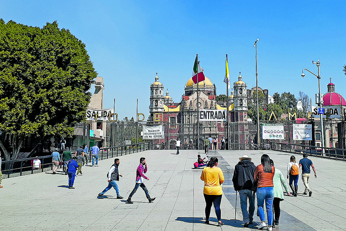 De acuerdo a datos de la alcaldía Gustavo A. Madero, alrededor de 180 mil personas han visitado la Basílica desde que comenzó noviembre