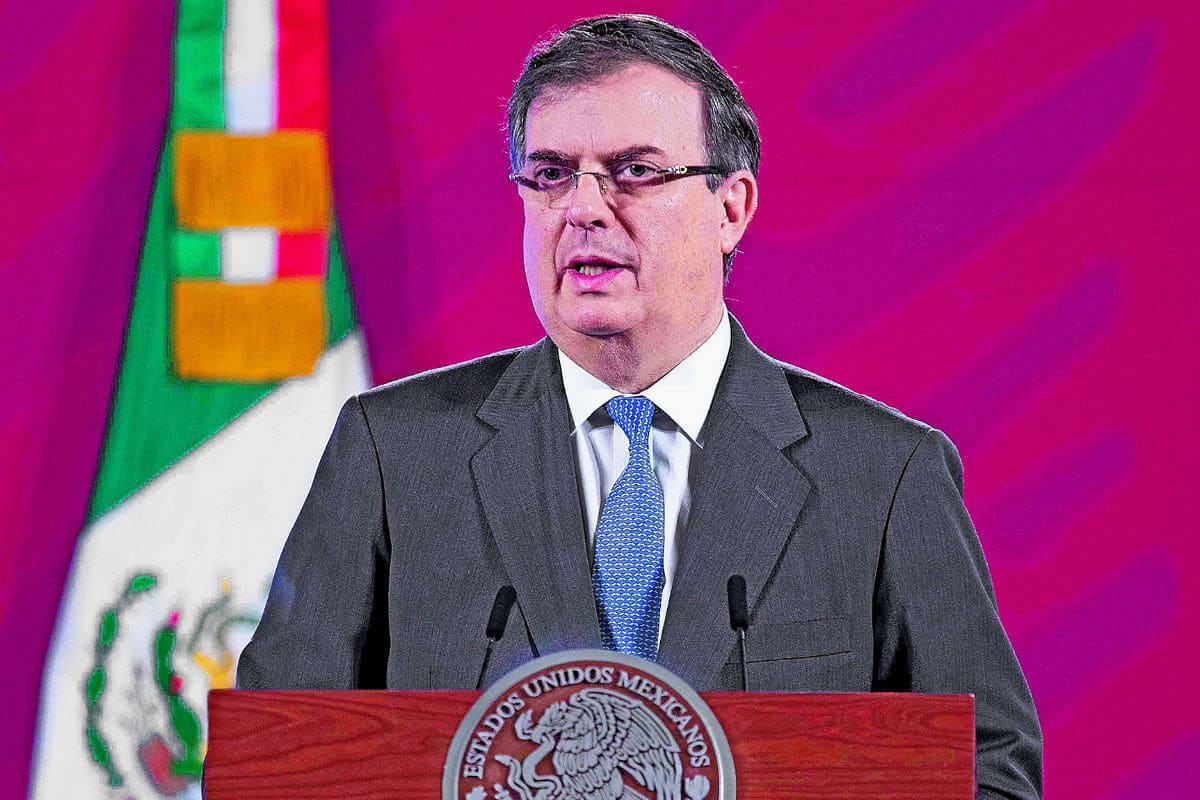 El canciller Marcelo Ebrard dijo que los reportes serán dados por la Cofepris