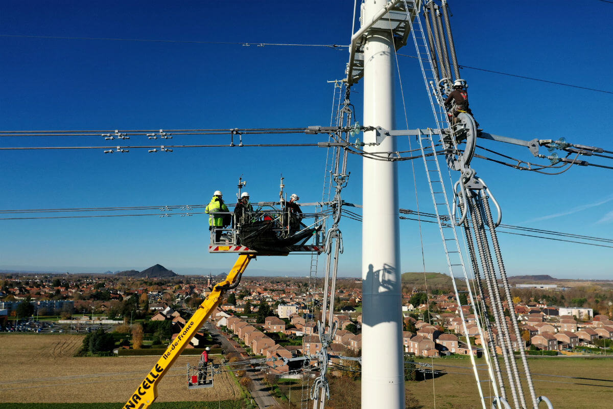 Exigen impulso para actividades del sector energético, incluso petrolero