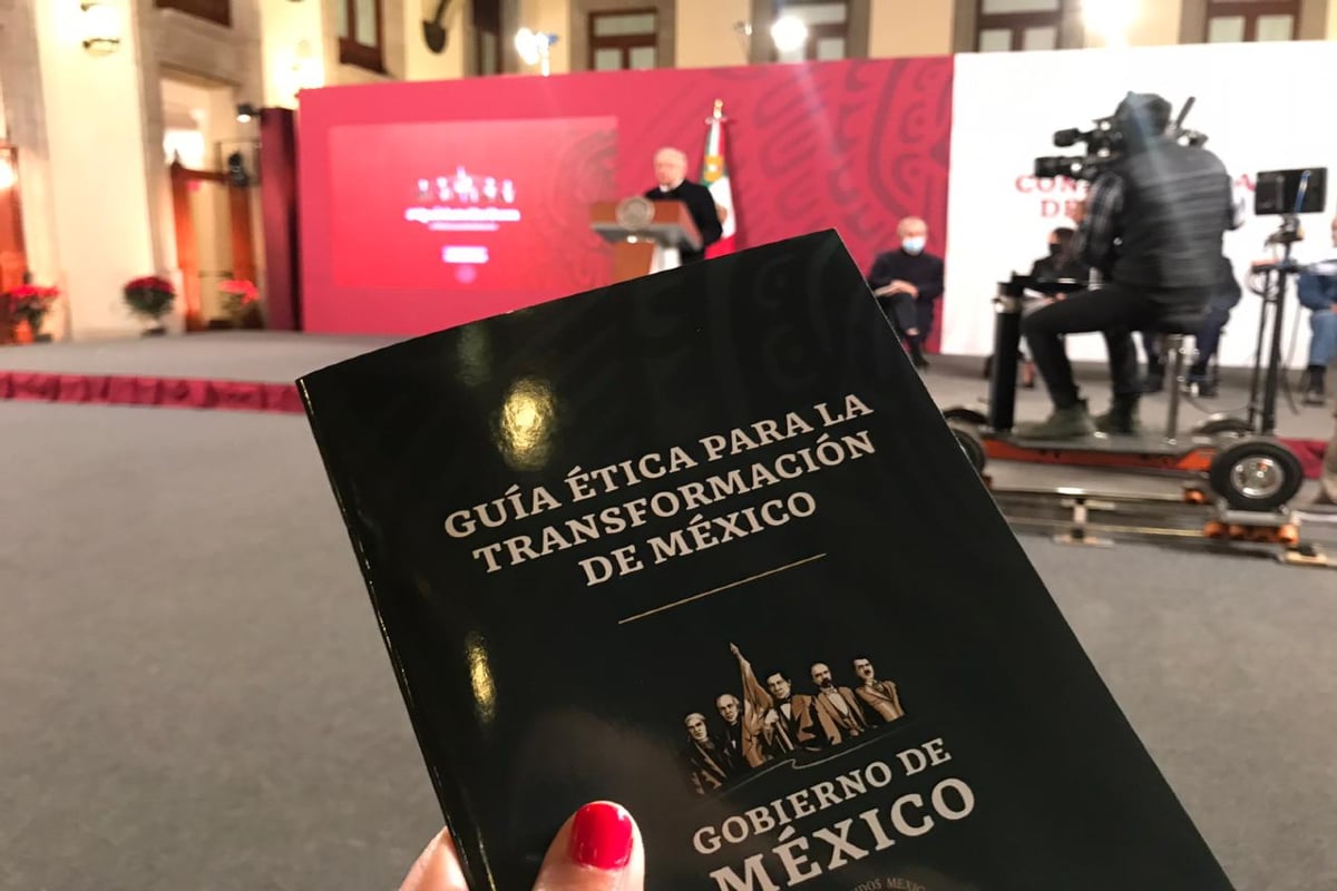 El presidente de México, Andrés Manuel López Obrador (AMLO), presentó en Palacio Nacional la "Guía Ética Para La Transformación De México"