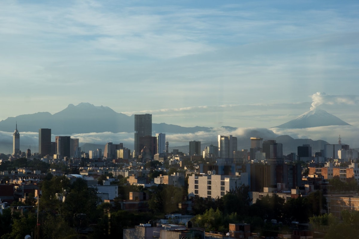 La (SGIRPC) informa que este lunes continuará descendiendo la temperatura, principalmente en las sierras del sur