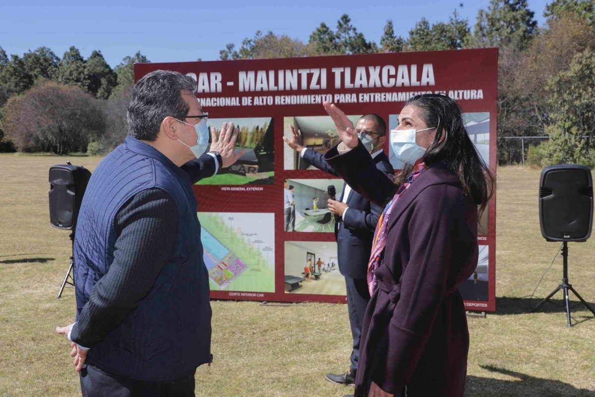 Cabe destacar que este centro de entrenamiento contará con una alberca techada de cuatro carriles, misma que cumplirá con las medidas reglamentarias para la práctica de esta disciplina