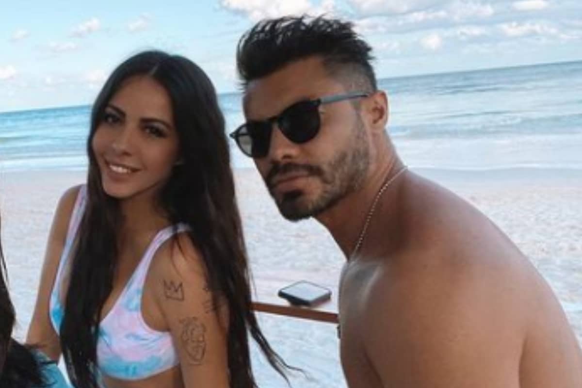 Y es que, todo comenzó un par de días antes cuando Jimena compartió otra foto con el mismo hombre, pero al parecer seguirá con el misterio de su vida amorosa o al menos seguirá llevándola de manera discreta