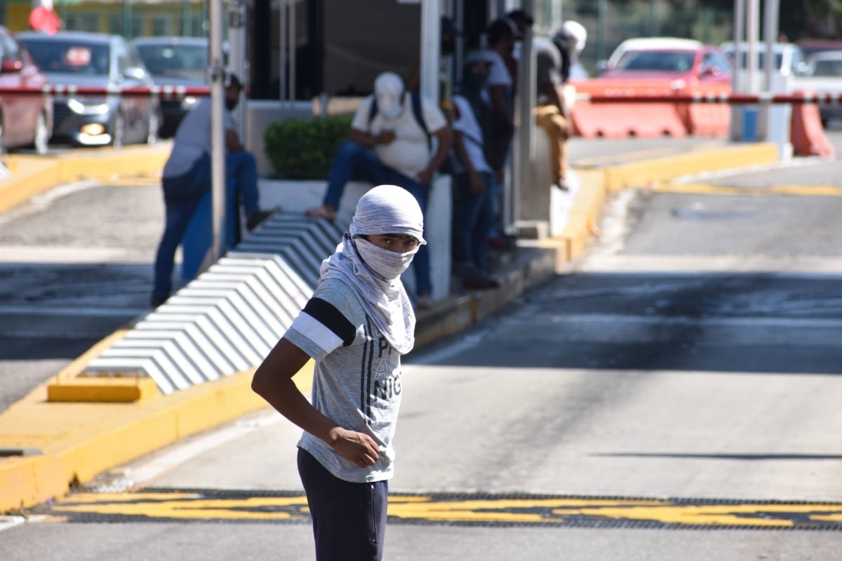 Acusó que el dictamen es una trampa porque sancionarán cualquier manifestación en las vías de comunicación y no sólo las que se realicen en los puntos de cobro de peaje