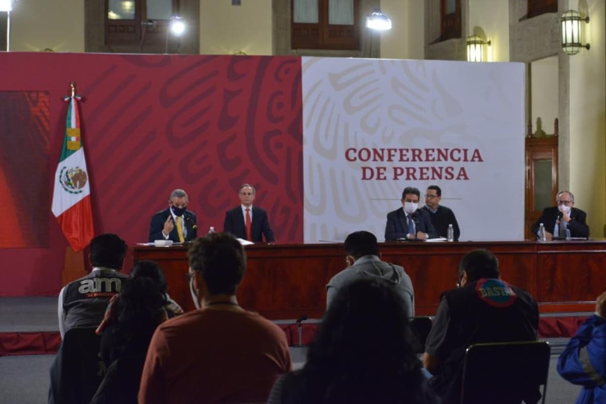 En cuanto al nivel educativo, las personas con secundaria o preparatoria tuvieron prevalencias altas de contagio, entre el 25% y 27%, mientras que las personas con educación superior, tuvieron 21%