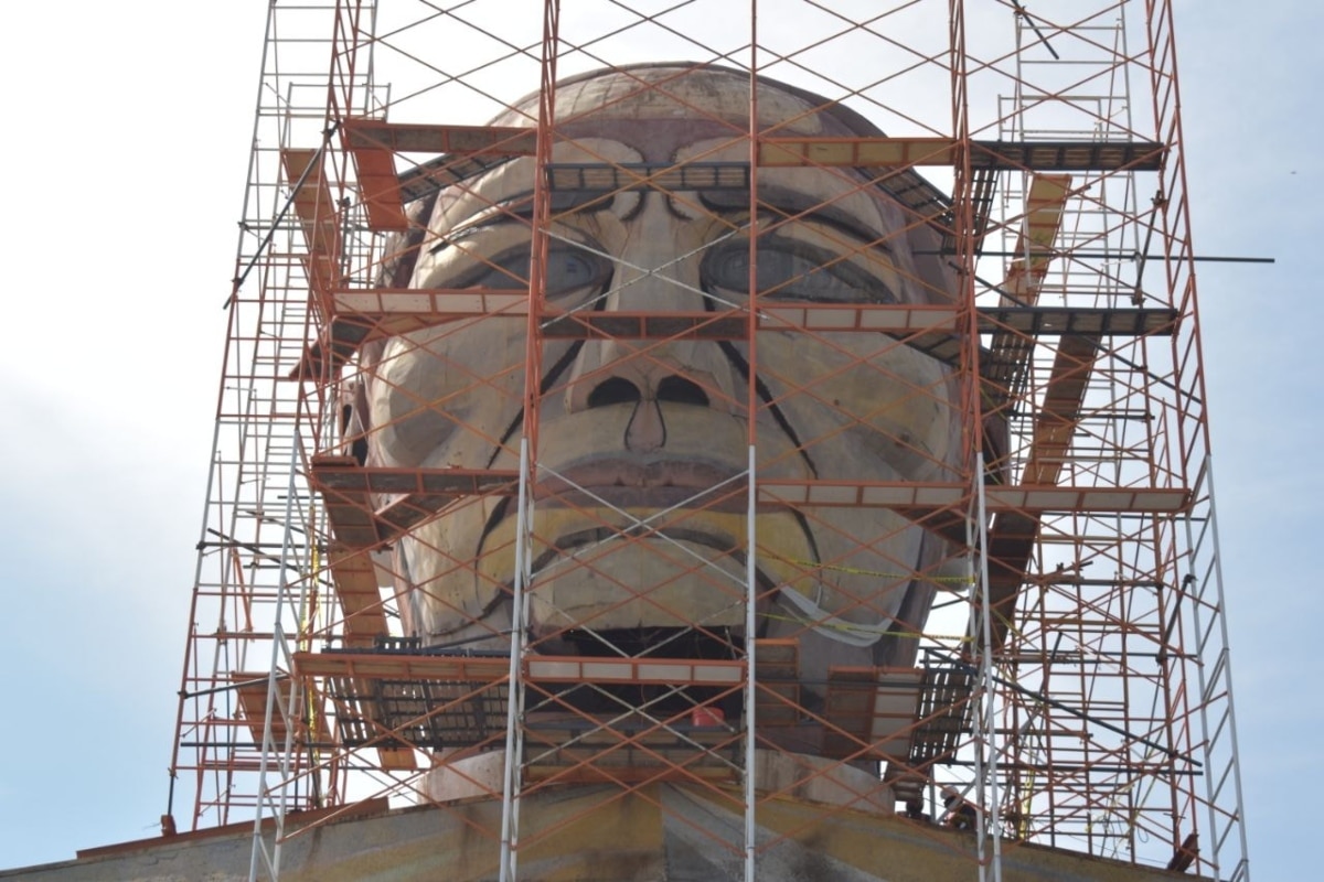 Será en cuestión de días cuando el monumento recobre su esplendor, ya que éste refleja orgullo para las miles de personas que habitan en la demarcación