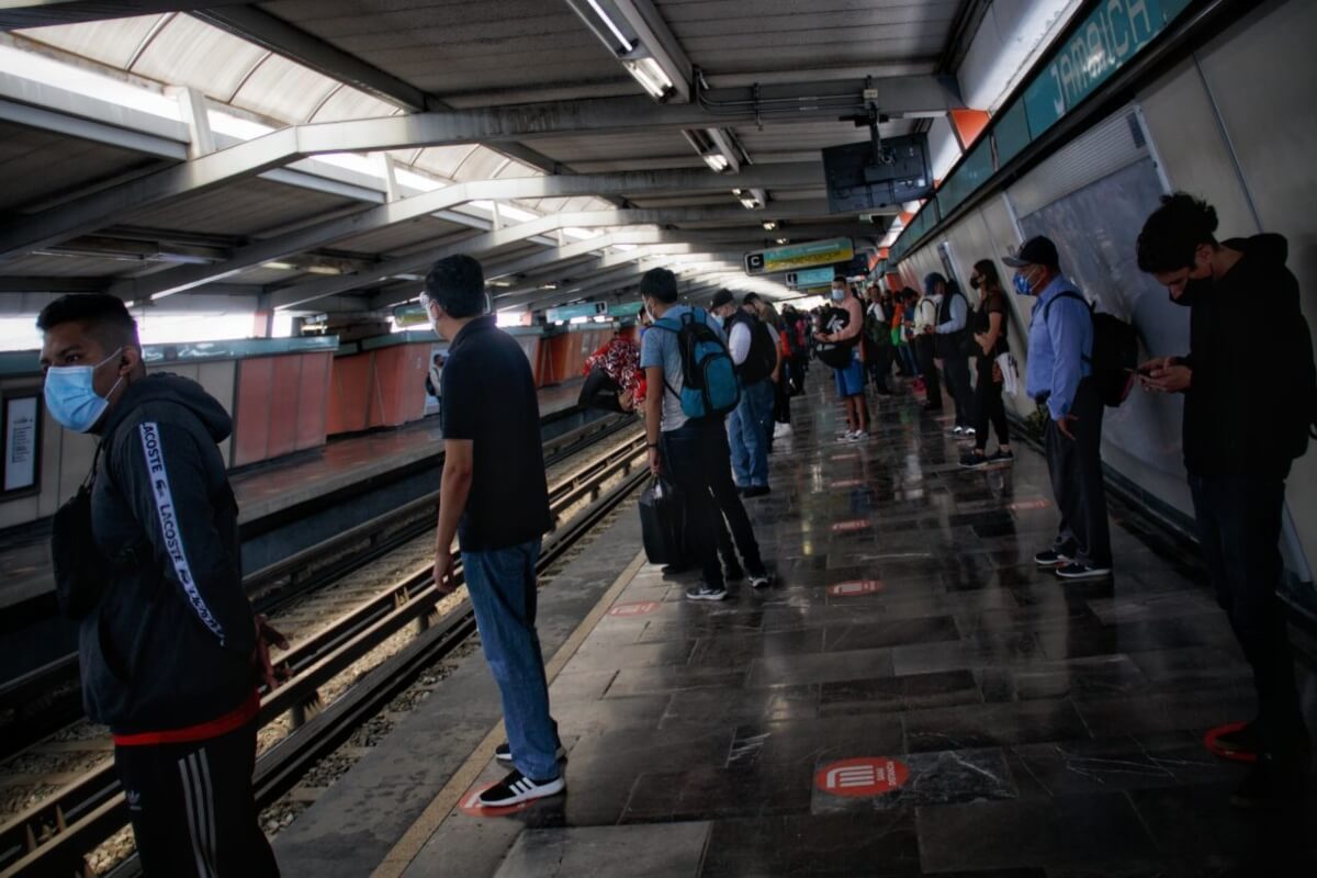 "Ya para no meternos a lo que se hizo antes y demás, pero sí se recibió un Metro que tenía  muchísimos problemas"