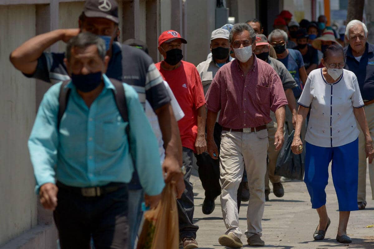 De acuerdo al IMSS, lo recomendable es acceder al Retiro Parcial por Desempleo sólo en caso de emergencias