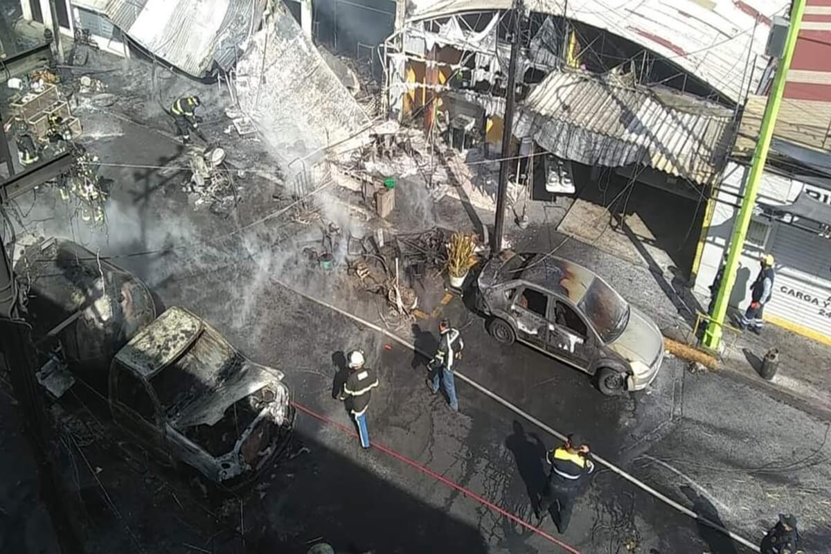 El siniestro ocurrió frente al número 45 de la calle Guillermo Prieto, donde se ubica la florería “Casa García”