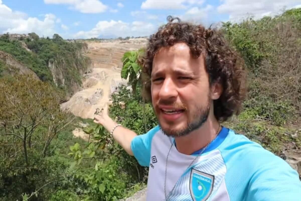 “Yo creo que es importante que Luisito Comunica entienda el poder que tiene en sus manos"