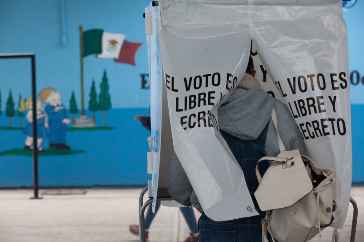 Las autoridades apuntaron que la guía contiene señales de alerta que fueron creadas con base en experiencias detectadas en procesos electorales pasados