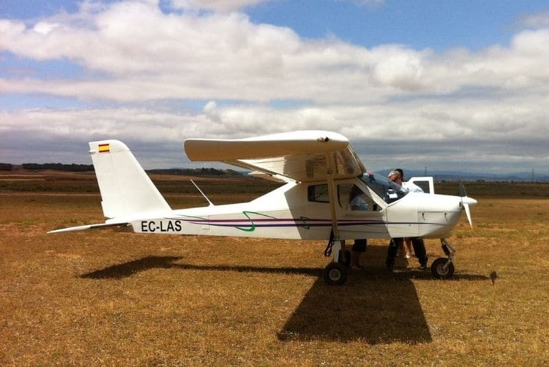 Ecuador halla avioneta mexicana con 400 kg de cocaína