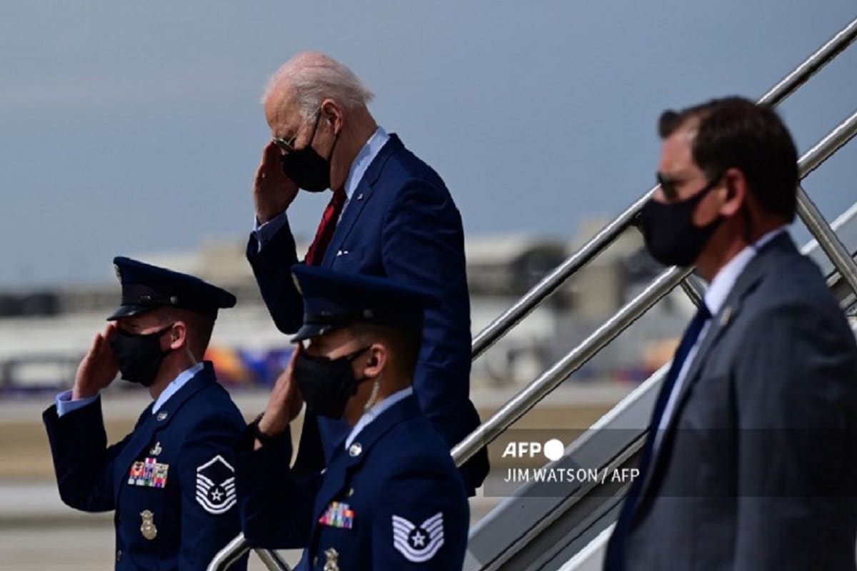 Joe Biden pide políticas para evitar la portación de armas en EU