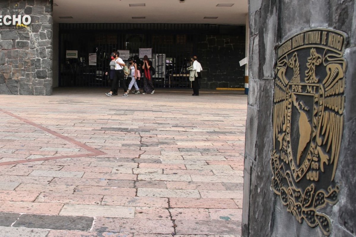 UNAM