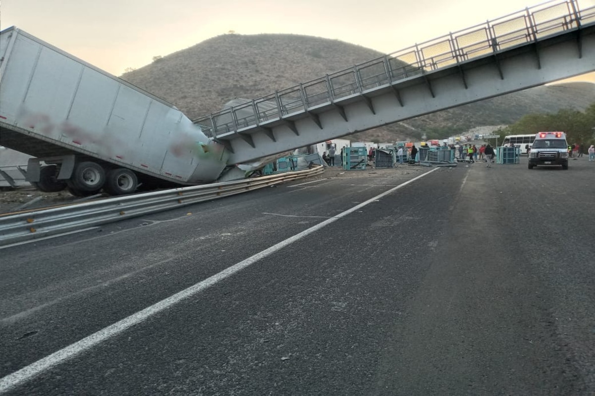 puente peatonal