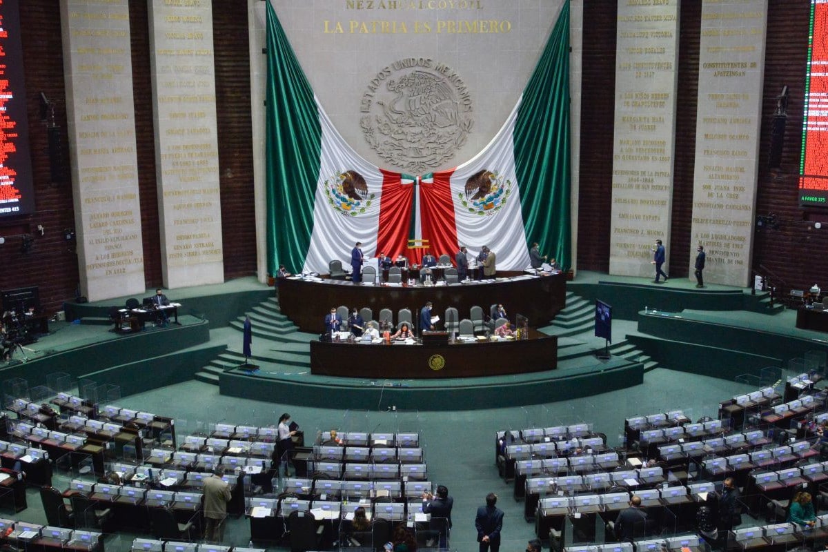 La "Ley Zaldívar" fue aprobada durante la madrugada de este viernes.