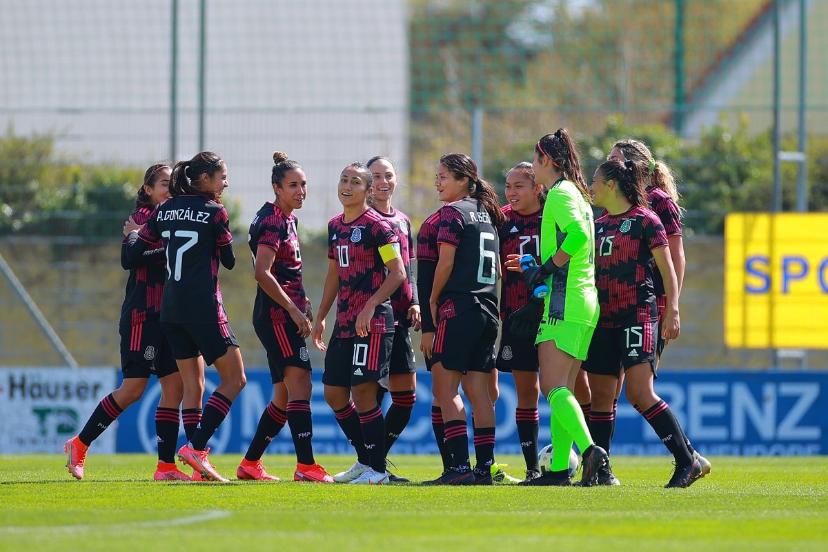 Este fue el primer duelo de la gira mexicana por Europa.