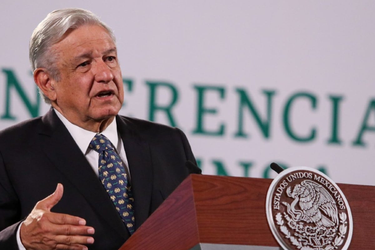 Sigue aquí la conferencia de prensa de AMLO desde Palacio Nacional.