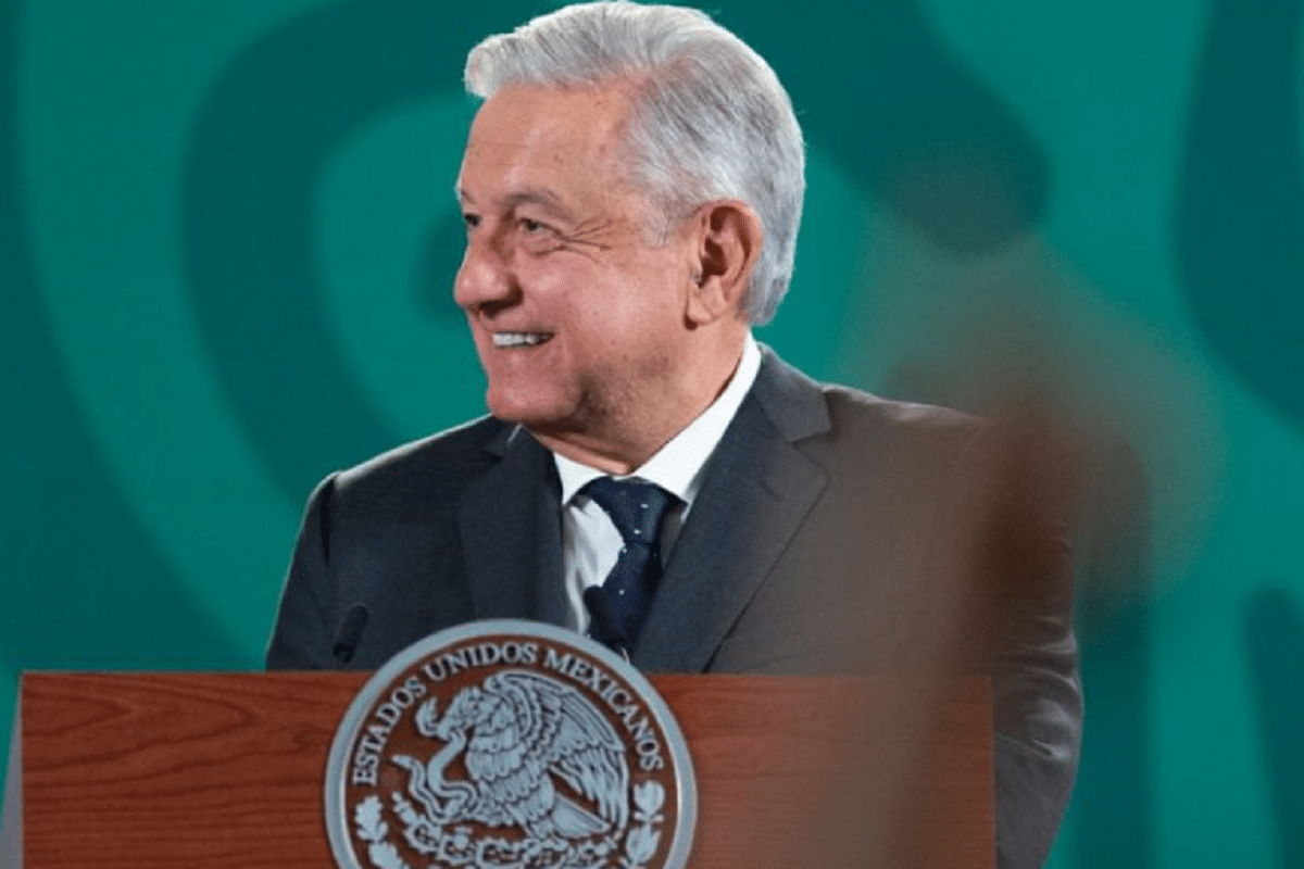 AMLO pide actuar contra todos los partidos que ofrezcan apoyos