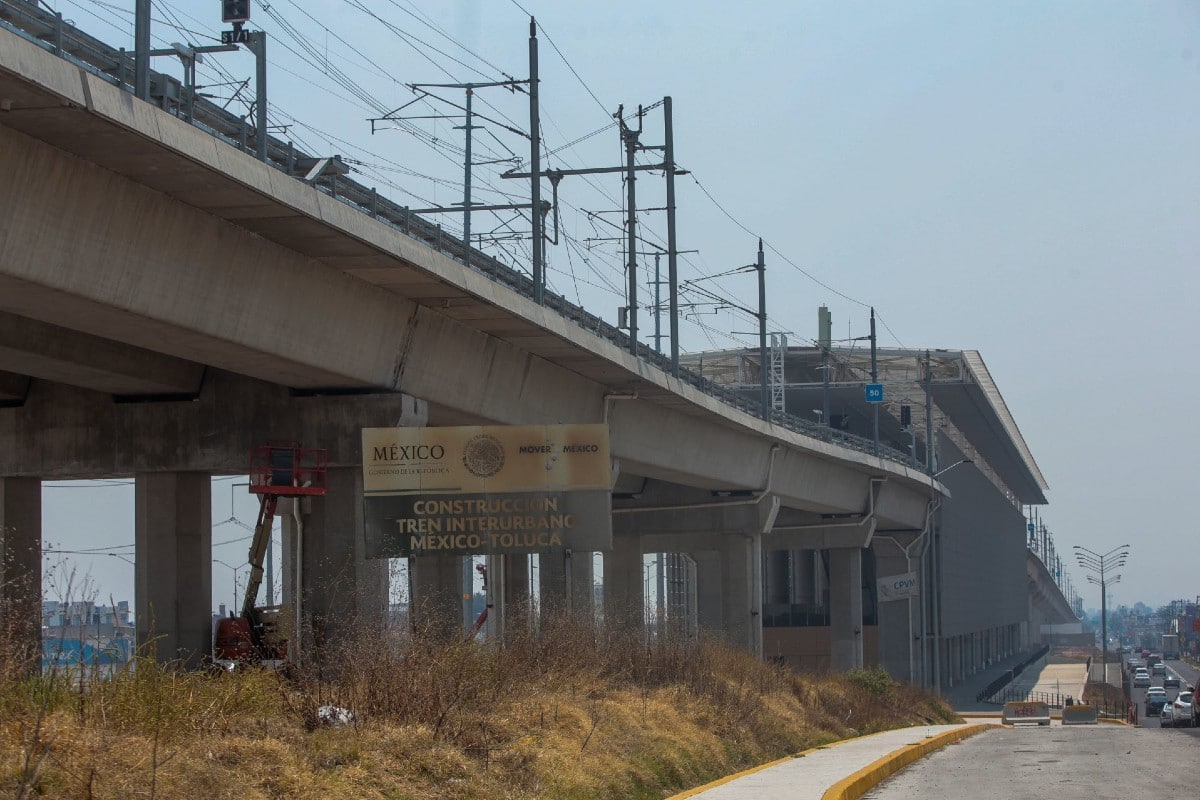 Tren Interurbano