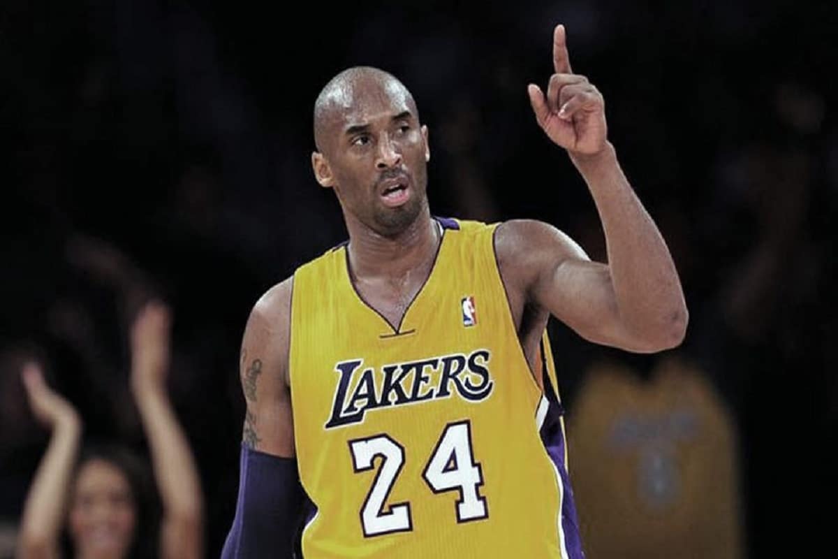 El 26 de enero de 2020, Kobe Bryant, su hija Gianna, de 13 años, y otras siete personas murieron cuando su helicóptero se estrelló