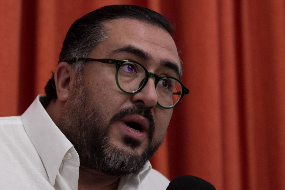 En días recientes, el fiscal de Oaxaca confirmó la muerte de Uruchurtu, y la búsqueda de un implicado en ataque con ácido a saxofonista.