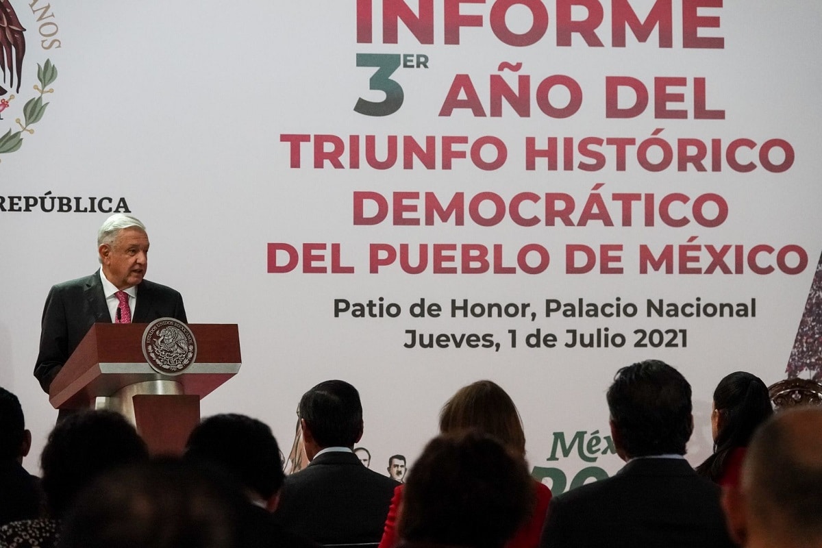 AMLO, tercer año del triunfo en Palacio Nacional