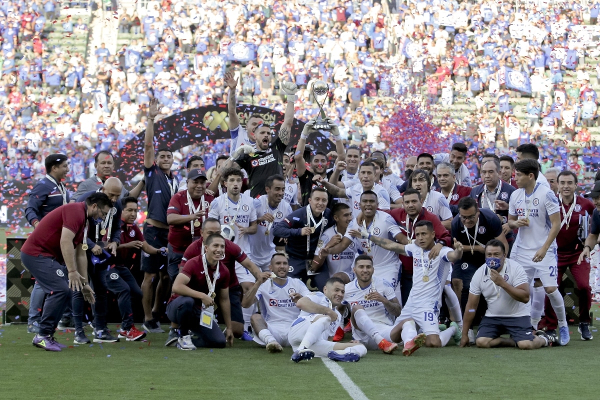 CRUZ AZUL