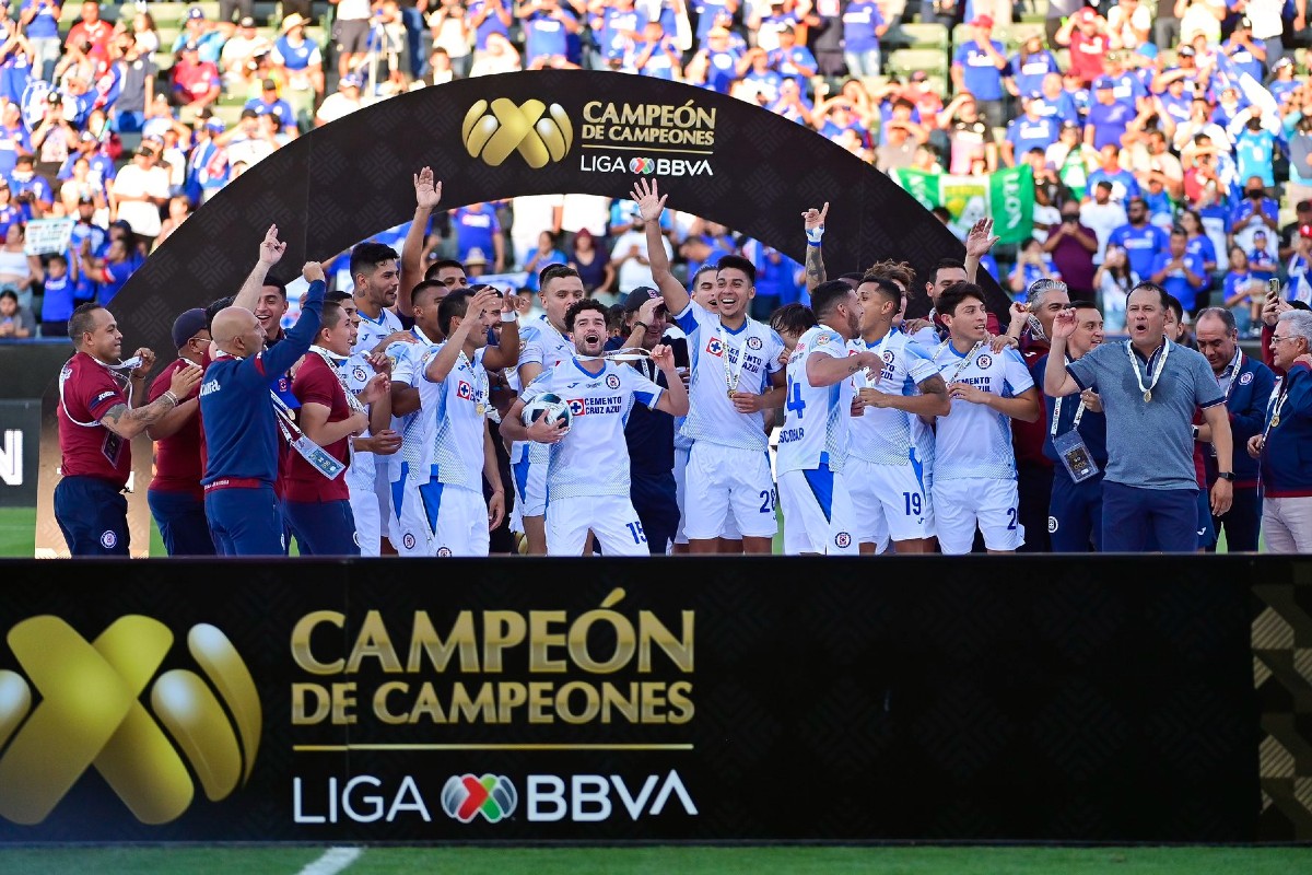 Cruz Azul se lleva su segundo título del año