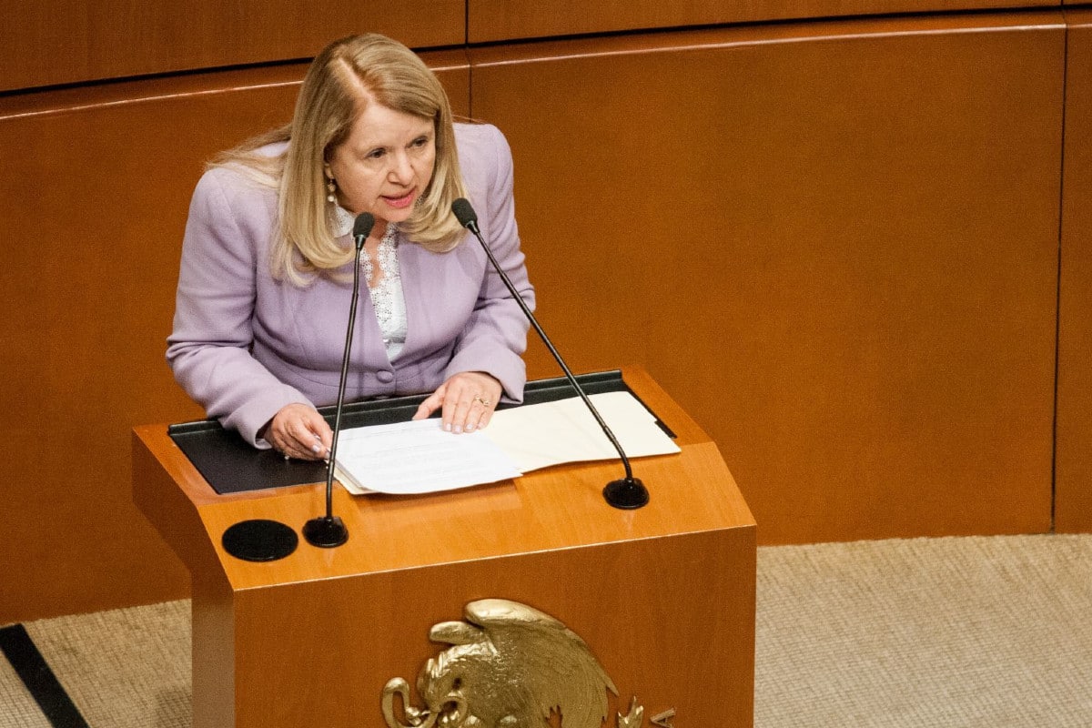 La integrante del CJF externó su extrañeza ante el amparo promovido por la Libre de Derecho.