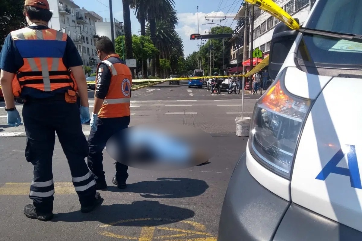 Militar atropella a motociclista