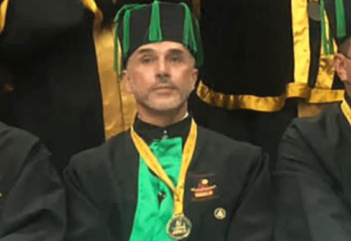 Doctorado Honoris Causa a Sergio Mayer