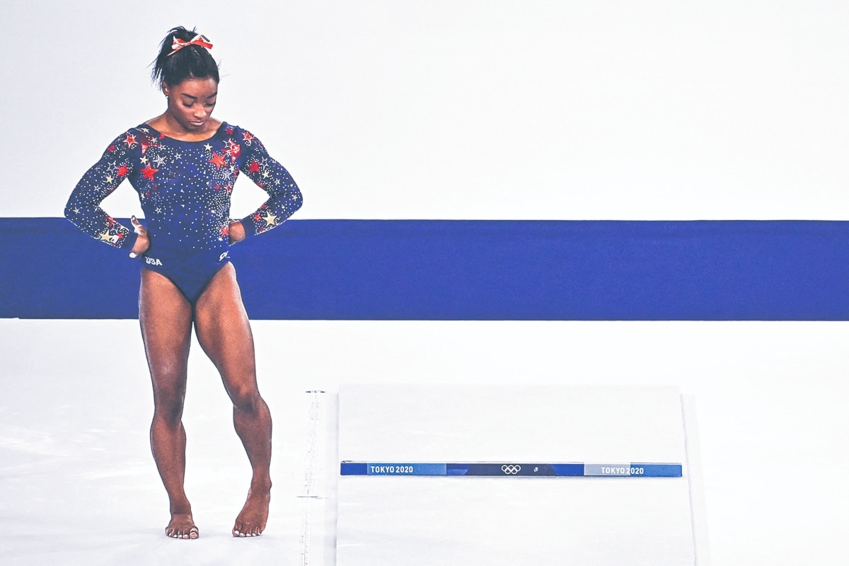 SIMONE BILES