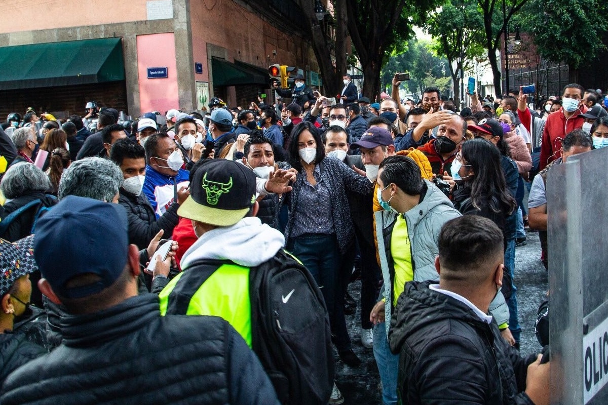 Identifican a policías que agredieron a alcaldes