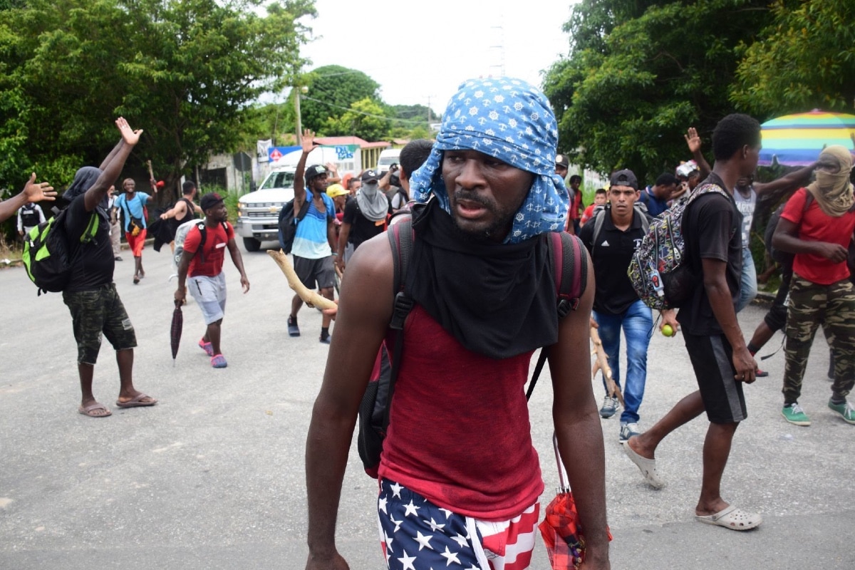 Gobierno de México no logra detener caravana migrante