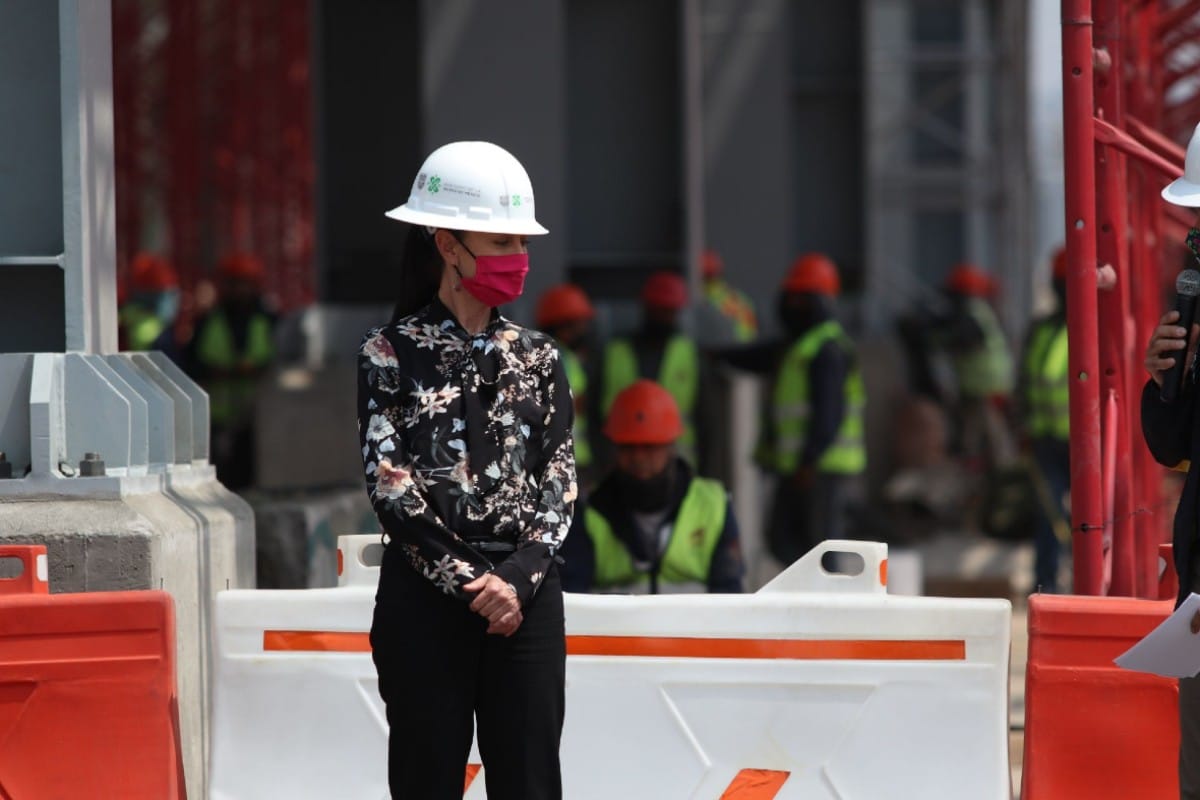 Sheinbaum Pardo supervisó los trabajos en la obra.