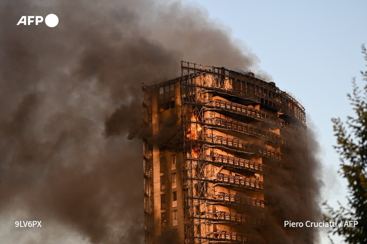 Incendio en edificio de Milán