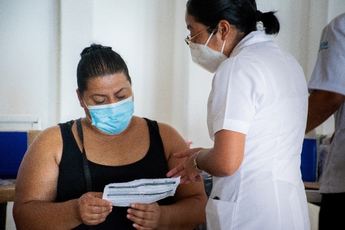 Subrayó que estas medidas para el cuidado de la salud personal, tienen por objetivo disminuir los riesgos de contagio de esta enfermedad, y al mismo tiempo poder continuar con la recuperación económica.