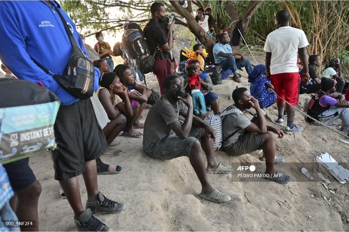 Migrantes en campamento de Ciudad Acuña