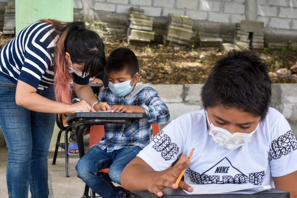 Salud reportó que en lo que va del regreso a clases presenciales no ha habido aumento de casos de Covid-19.