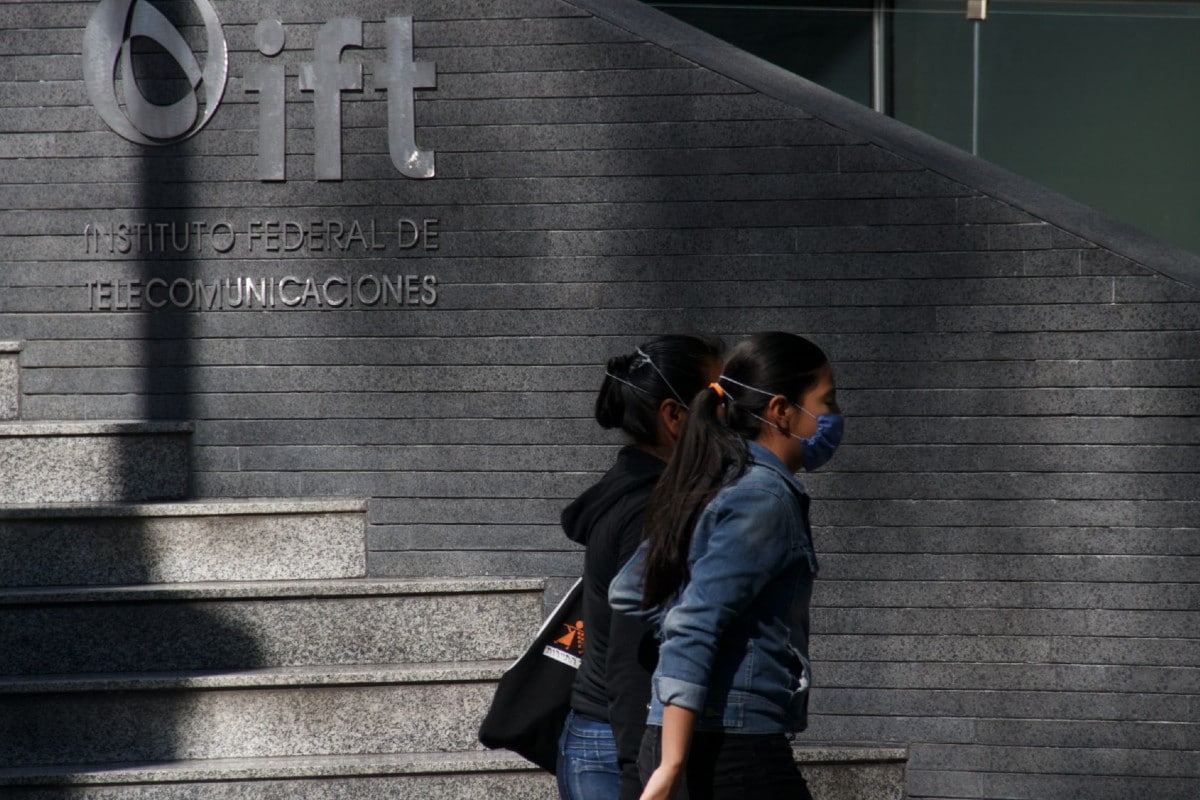 El IFT informó que a la denunciante se le ofreció su reinstalación en otra área.