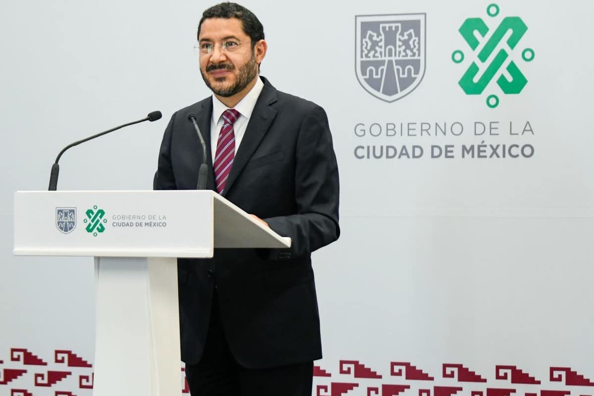 Foto: Archivo. El secretario de Gobierno, Martí Batres informó que habrá participantes que portarán objetos peligrosos.