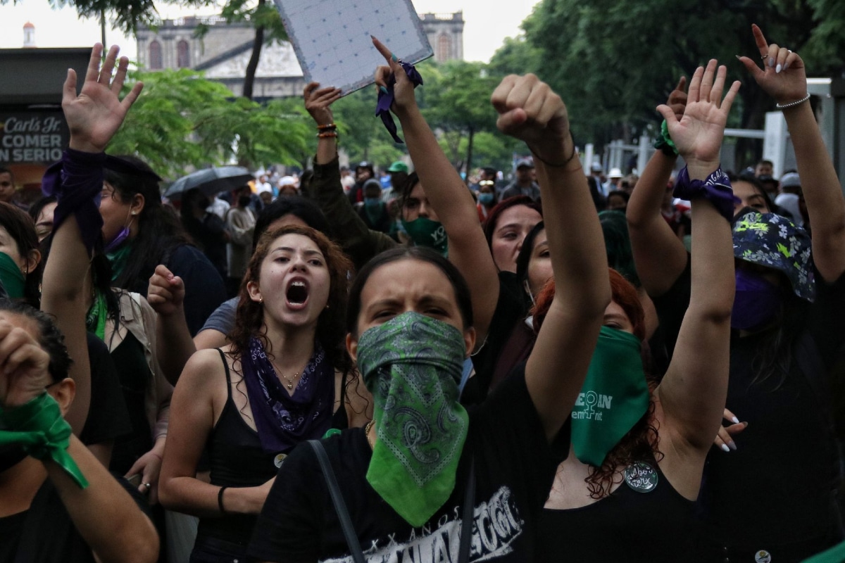 AMLO señaló que hay infiltraciones en el movimiento feminista por parte de los conservadores.