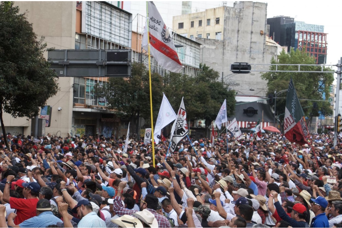 Este 12 de octubre, integrantes del Sindicato Mexicano de Electricistas realizarán una marcha rumbo a Palacio Nacional.